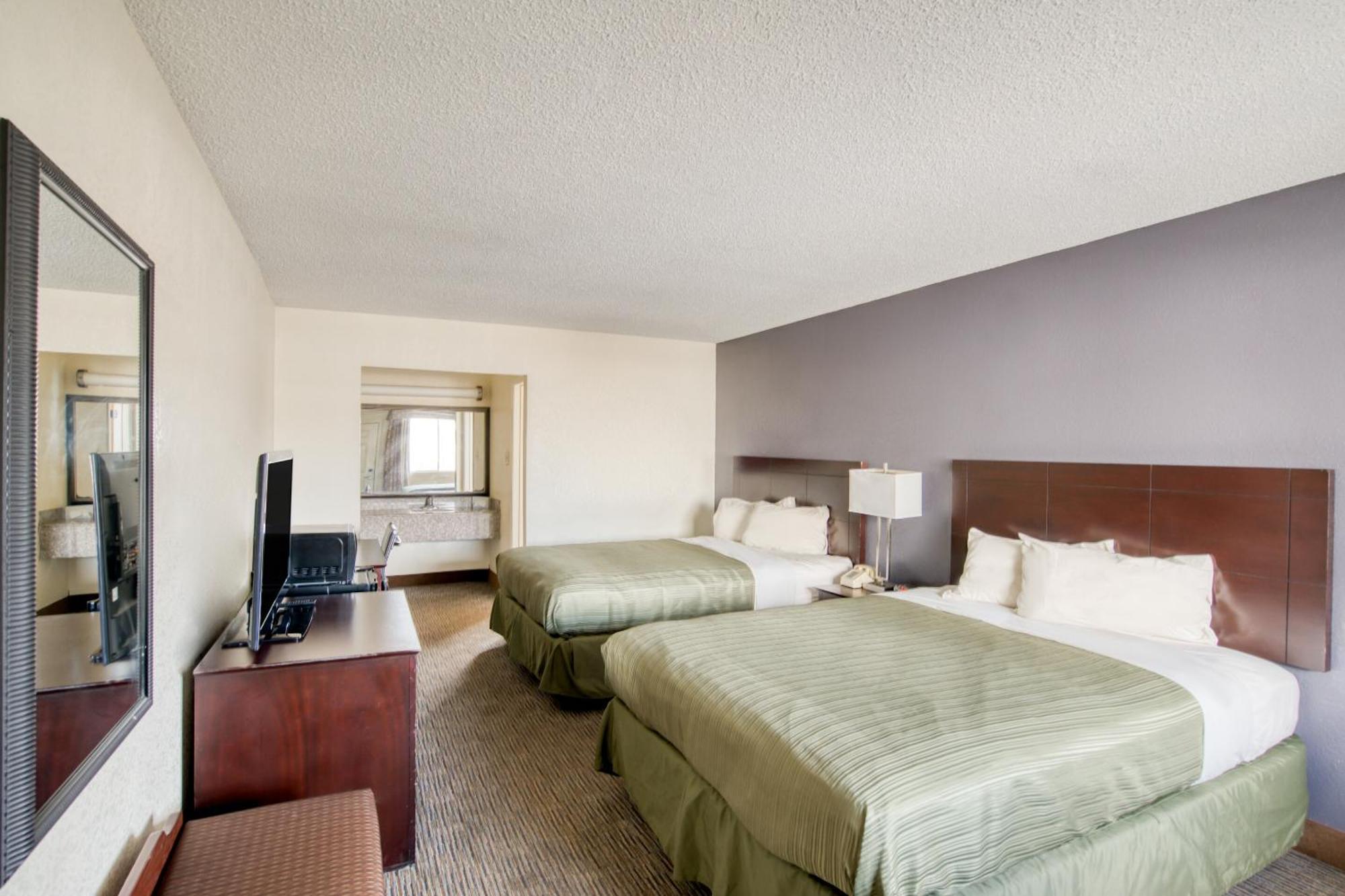 Hotel Oyo La- Hwy 165 Alexandria