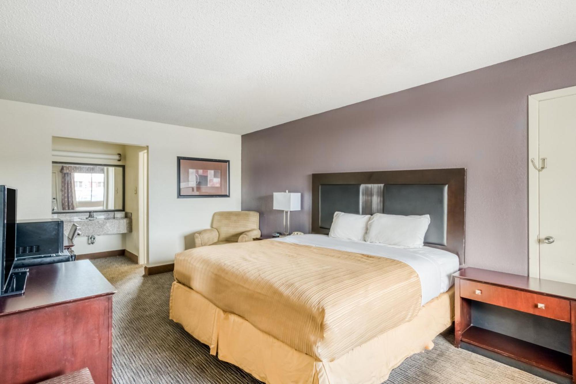 Hotel Oyo La- Hwy 165 2*